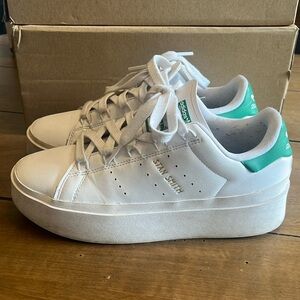 Adidas Stan Smith platform